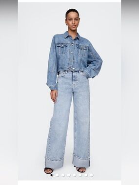 GAP High Rise Stride Cuffed Wide-Leg Jean Woman 35/20 Light Wash Preppy 2025 NEW